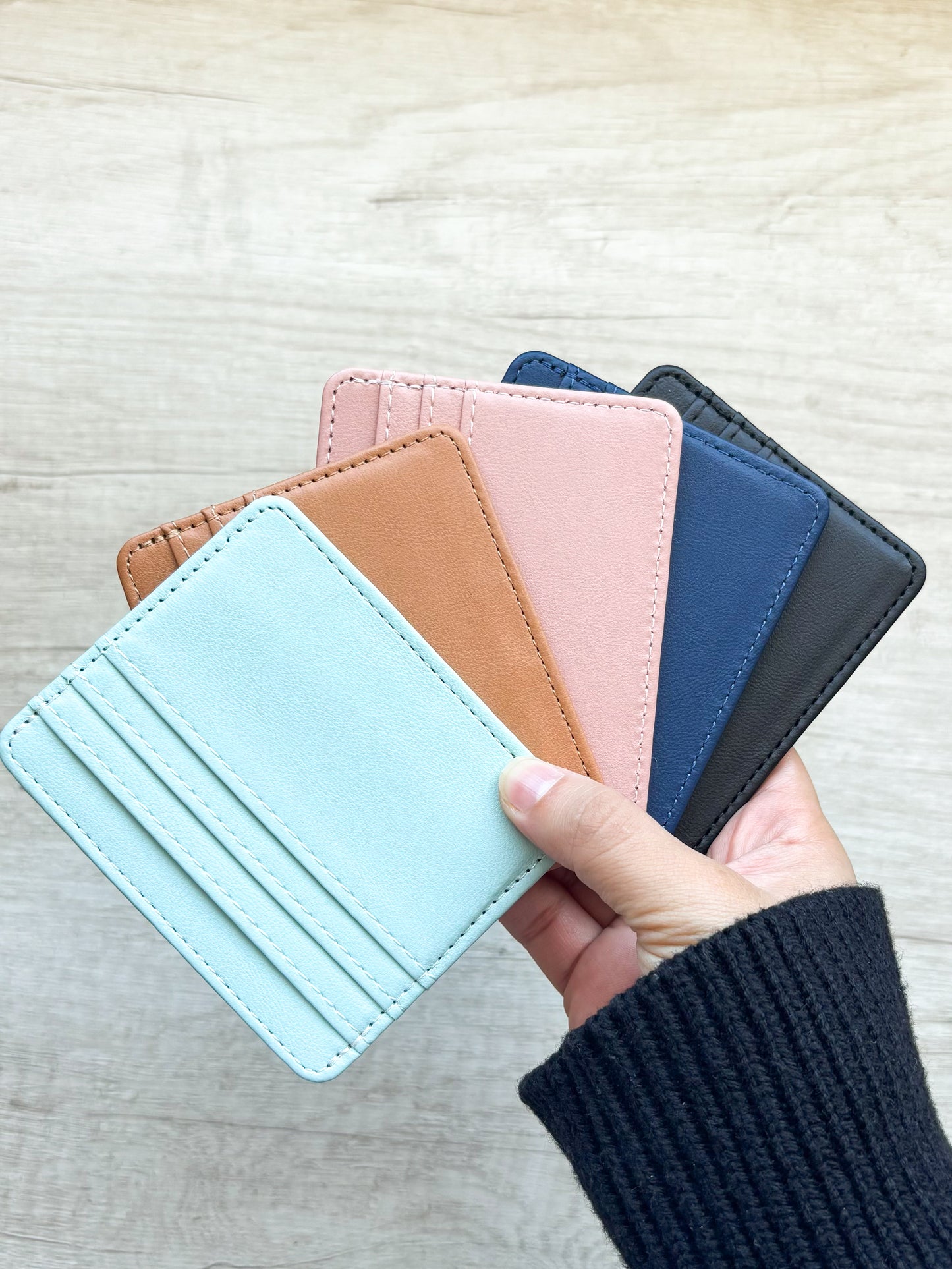 Tarjetero Sienna Personalizado, Tarjetero y Organizador para Billetes y Tarjetas, Cuerina
