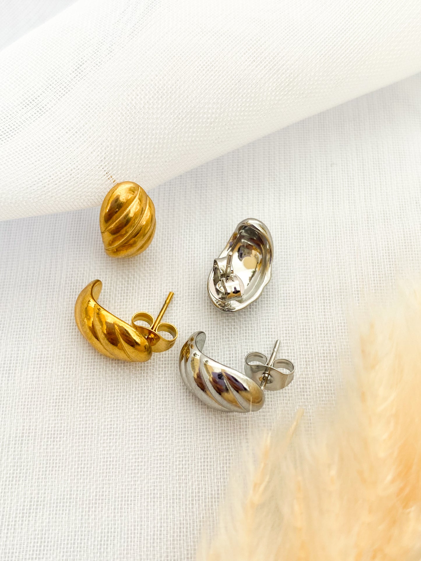 Aretes Croissant, Aretes Pequeños, Acero Inoxidable