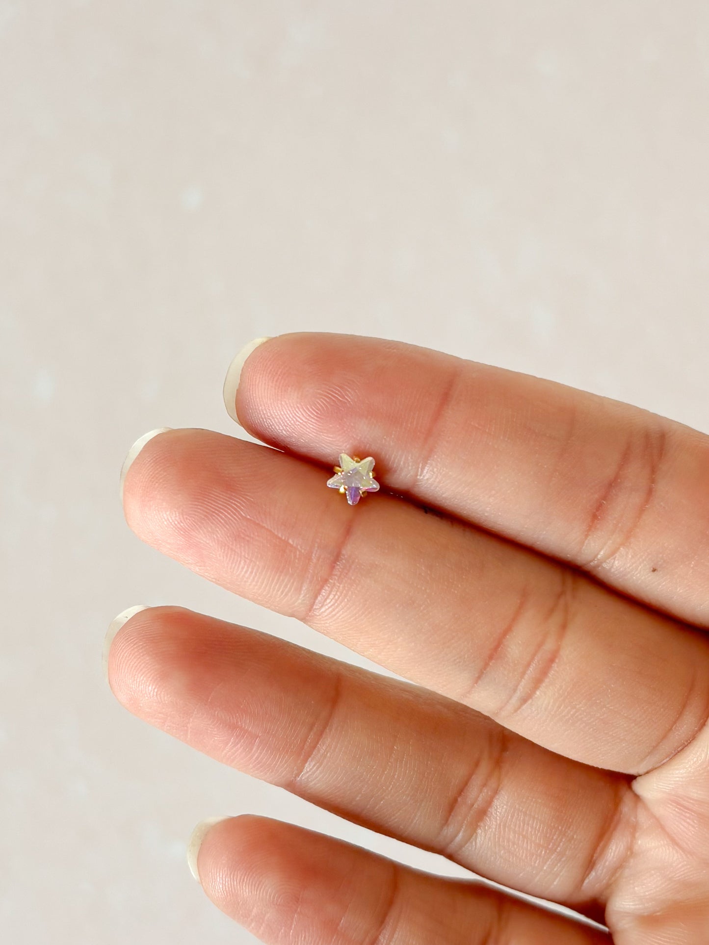 Piercing Estrella Mini, Estrella Holográfica, Tornasol, Acero Quirúrgico