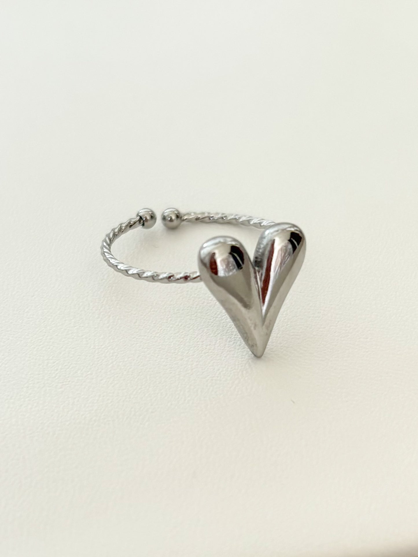 Anillo Corazon Largo, Plateado, Acero Inoxidable