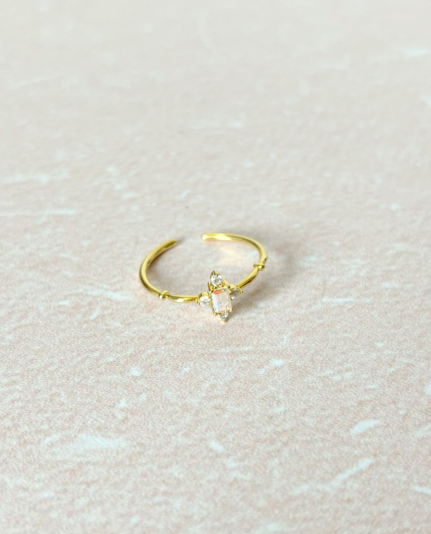 Anillo Minimalista Zirconía Rectangular, Plata 925