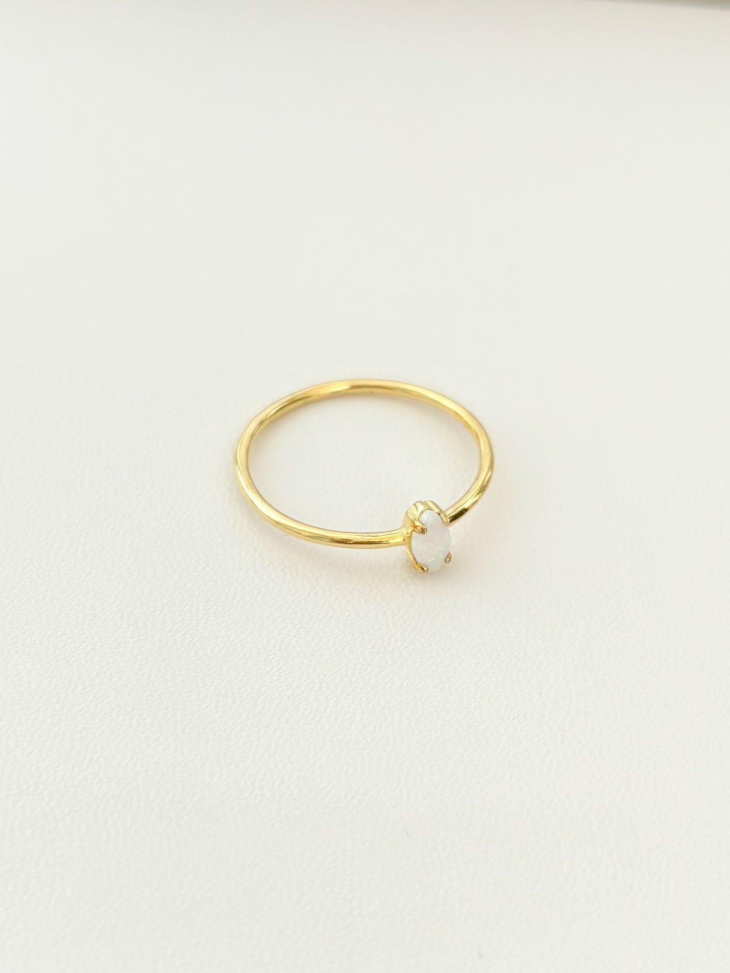 Anillo Minimalista Rombo Ópalo, Plata 925